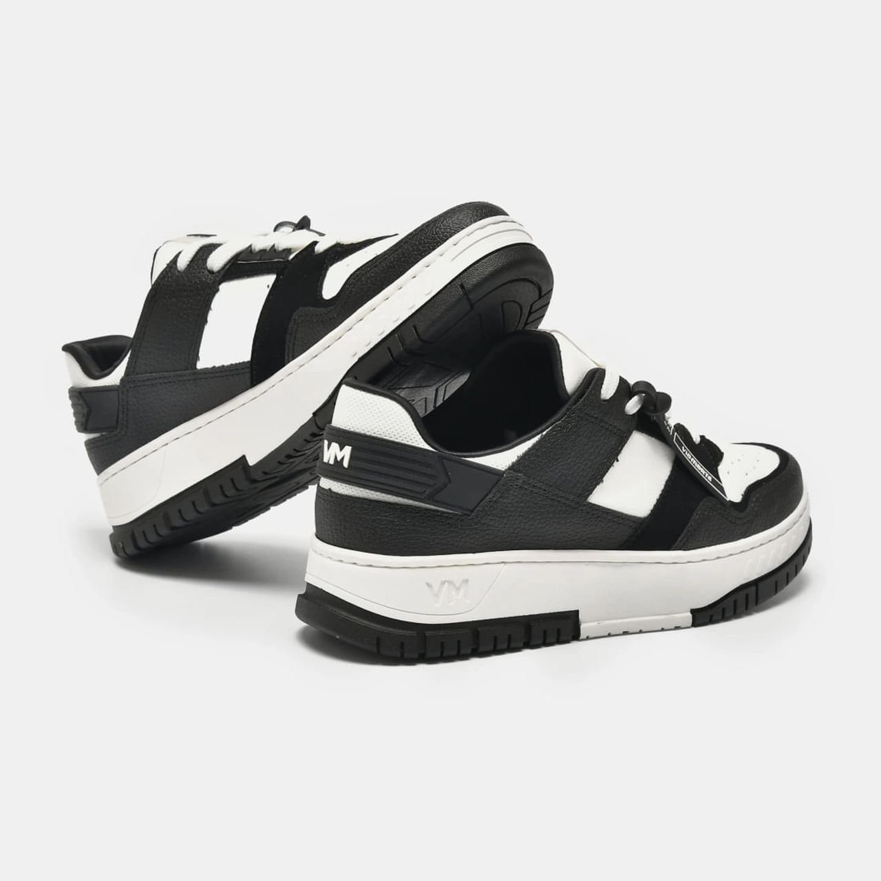 Tênis Casual Branco e preto