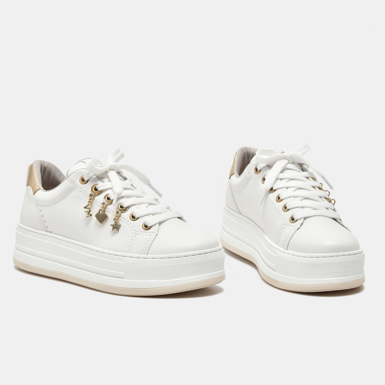 Tênis Casual Branco e Dourado