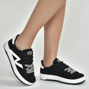 Tênis Casual Branco e preto
