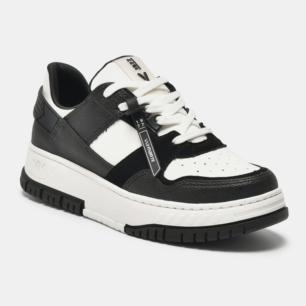 Tênis Casual Branco e preto